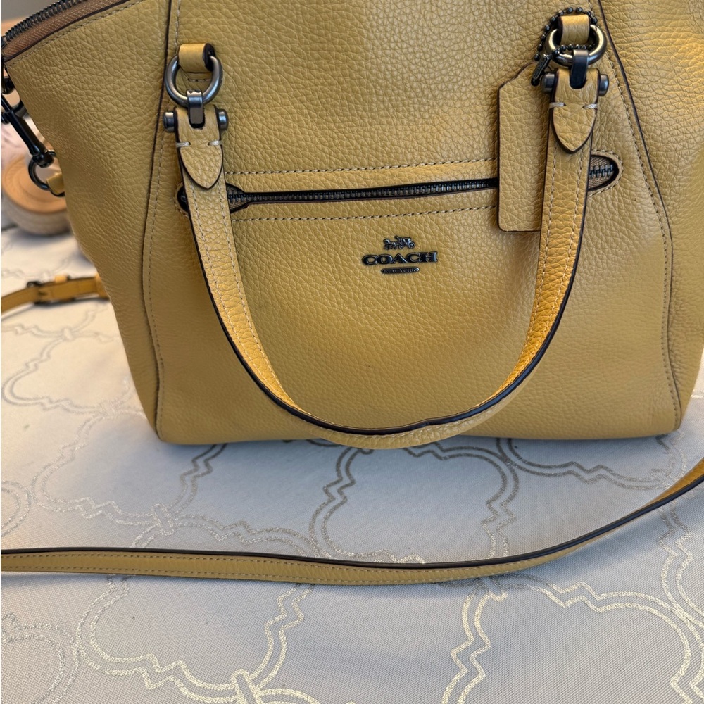 Coach Mustard Leather Shoulder Bag
